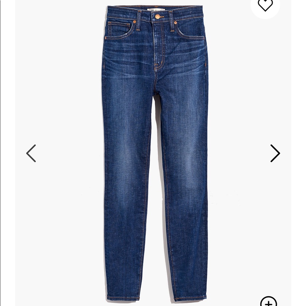 Curvy High Rise Skinny Jeans in Moreaux Wash